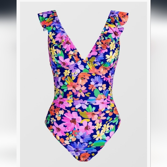 SOLD. CUPSHE Women's Ruffled One Piece #538 - Picture 8 of 11